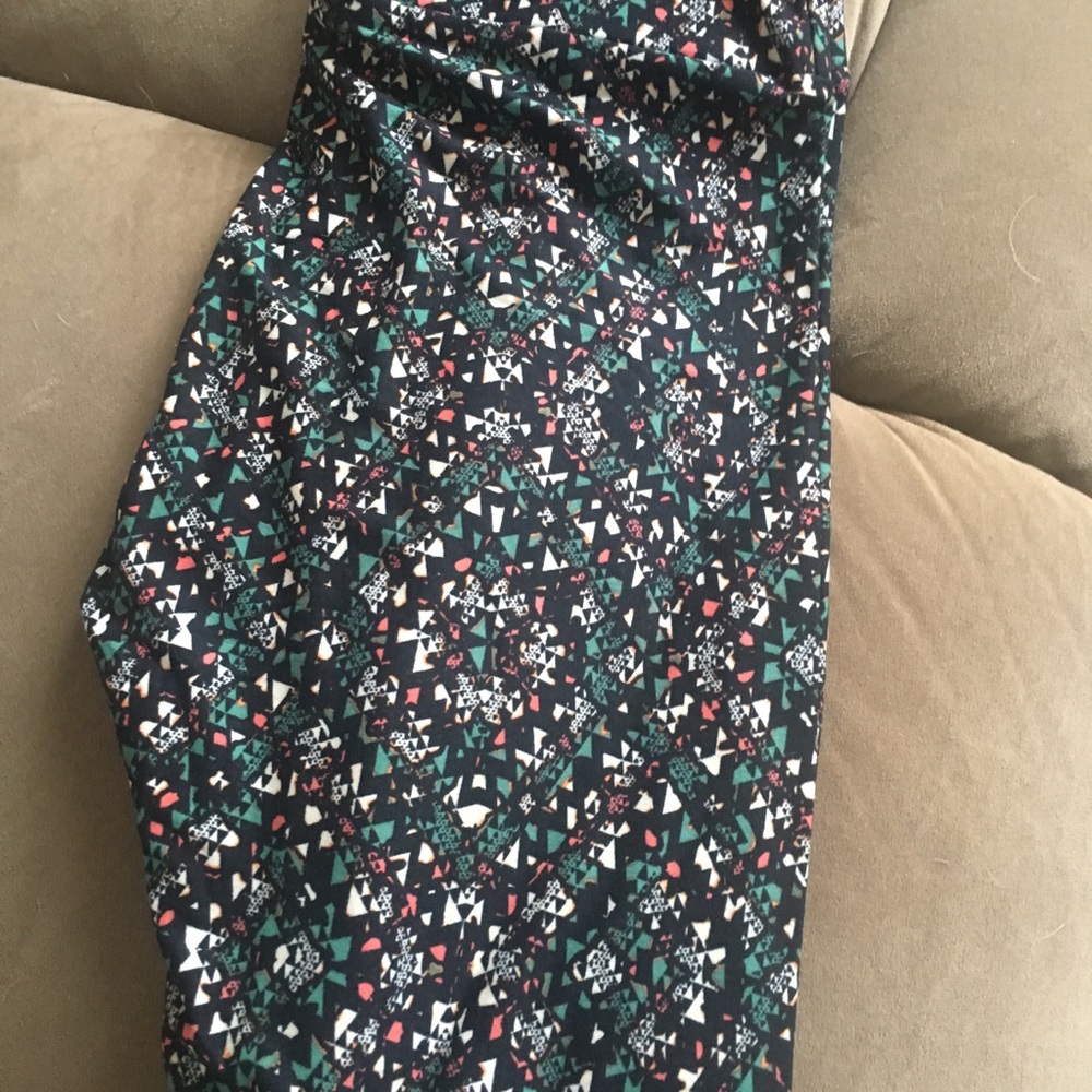 NWOT Lularoe leggings os